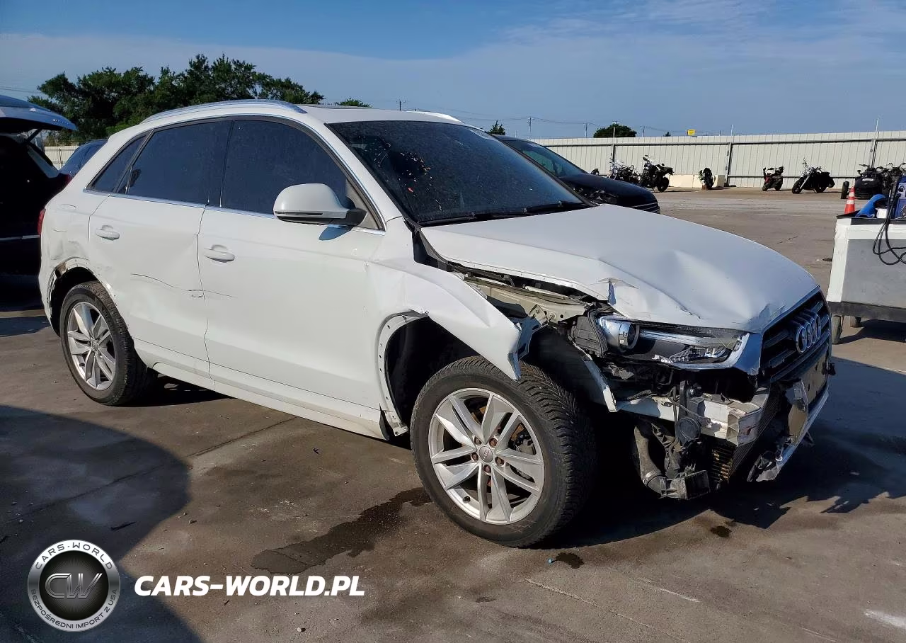 2016 Audi Q3 Premium Plus VIN:WA1EFCFS3GR003618 - 4