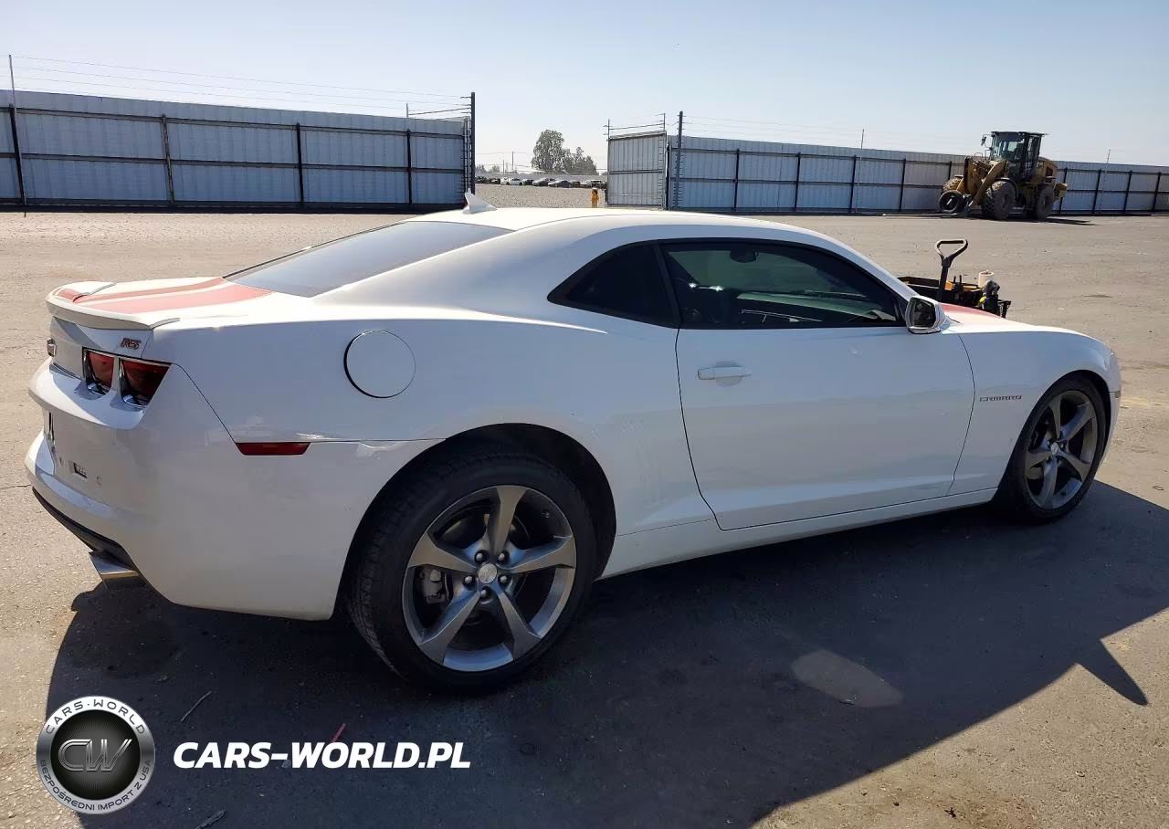 2013 Chevrolet Camaro Lt VIN:2G1FC1E34D9132614 - 3