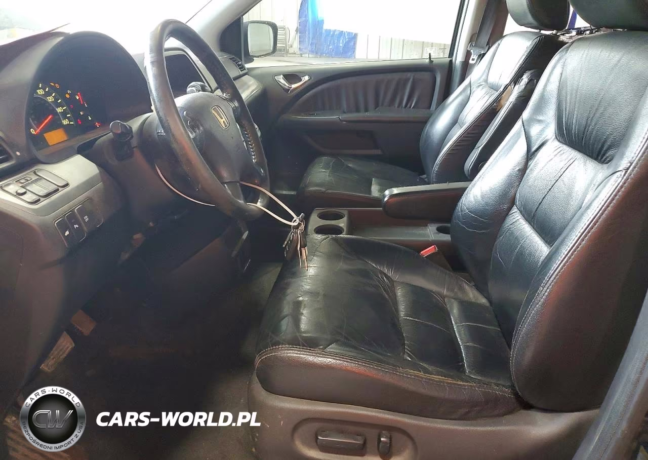 2008 Honda Odyssey Touring VIN:5FNRL38838B078683 - 7