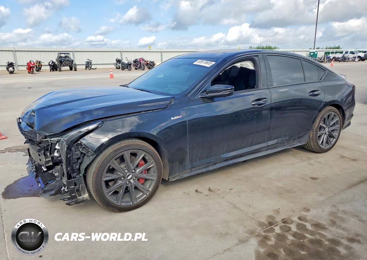 2026 Cadillac Ct5-V – zdjęcie 1 z 12