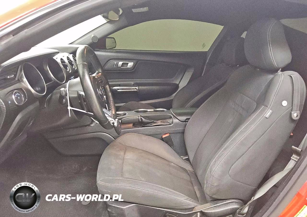 2020 Ford Mustang VIN:1FA6P8THXL5176024 - 7