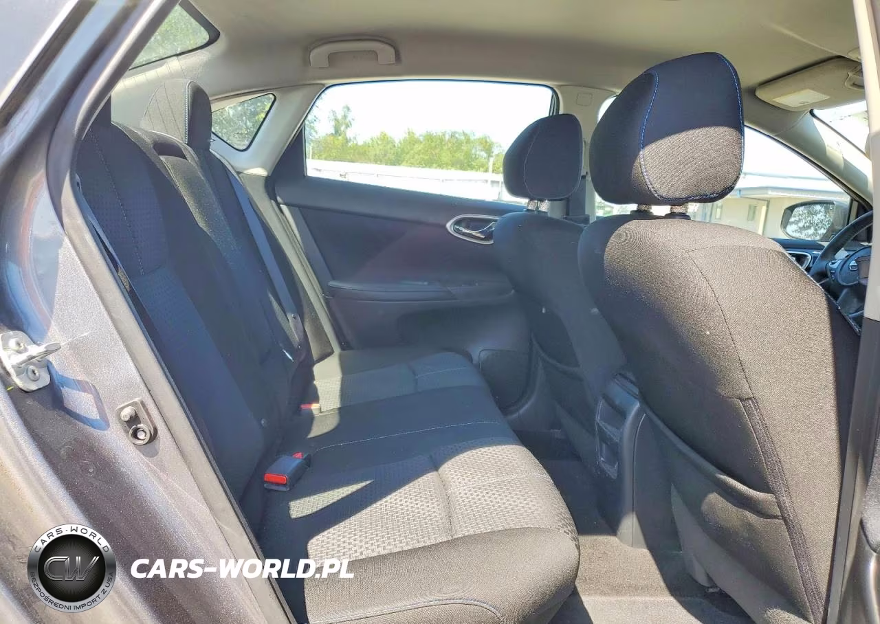 2016 Nissan Sentra Sr VIN:3N1AB7AP2GY329661 - 10