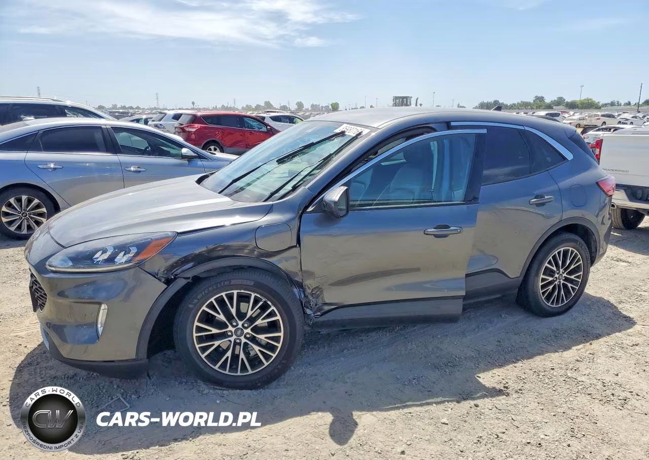 2022 Ford Escape Hybrid