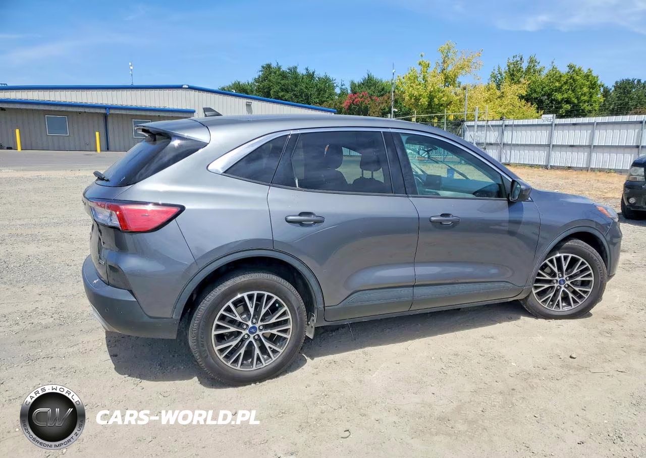 2022 Ford Escape Hybrid VIN:1FMCU0KZ5NUA71591 - 3
