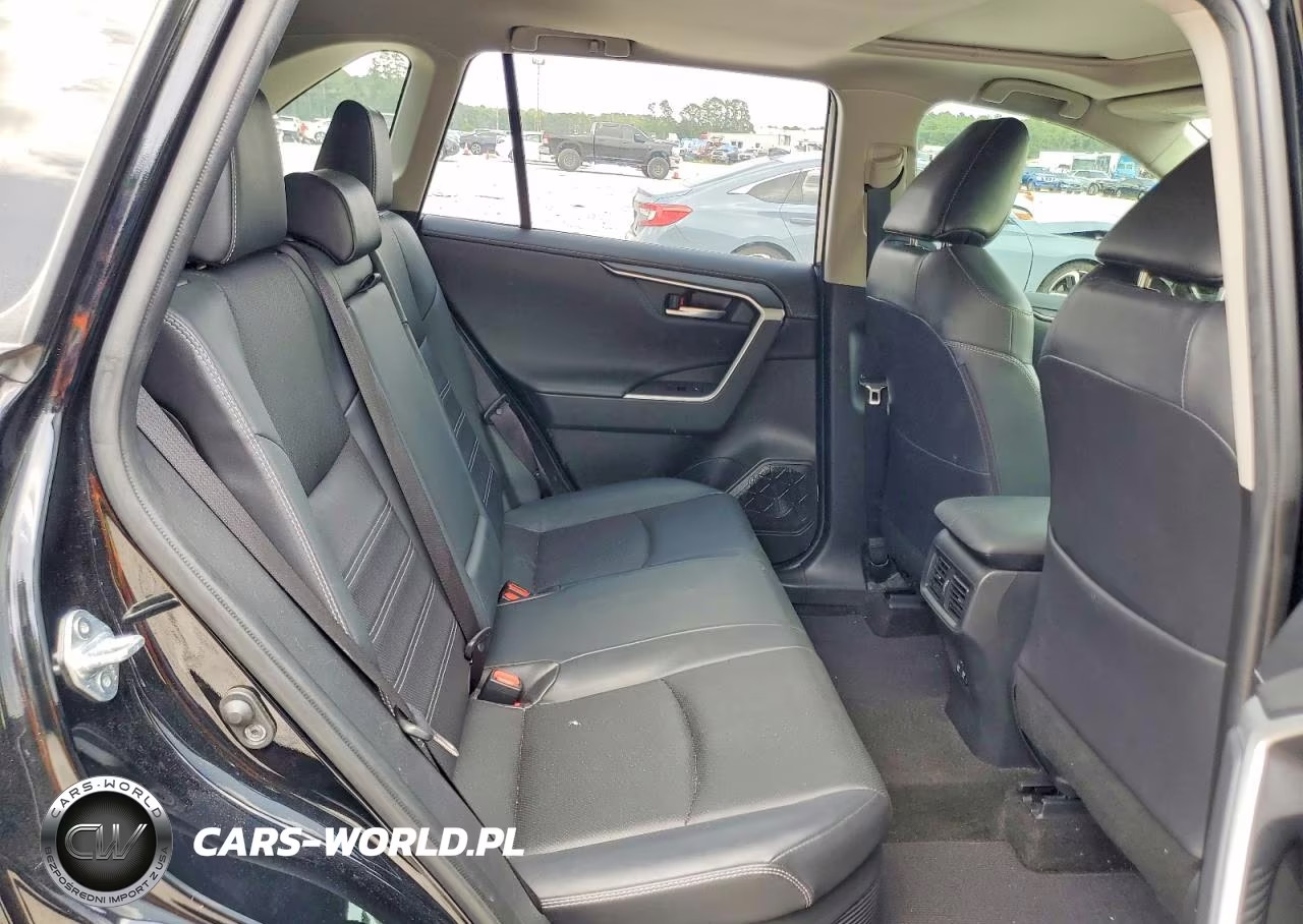 2020 Toyota Rav4 Limited VIN:JTMDWRFV4LD071321 - 11
