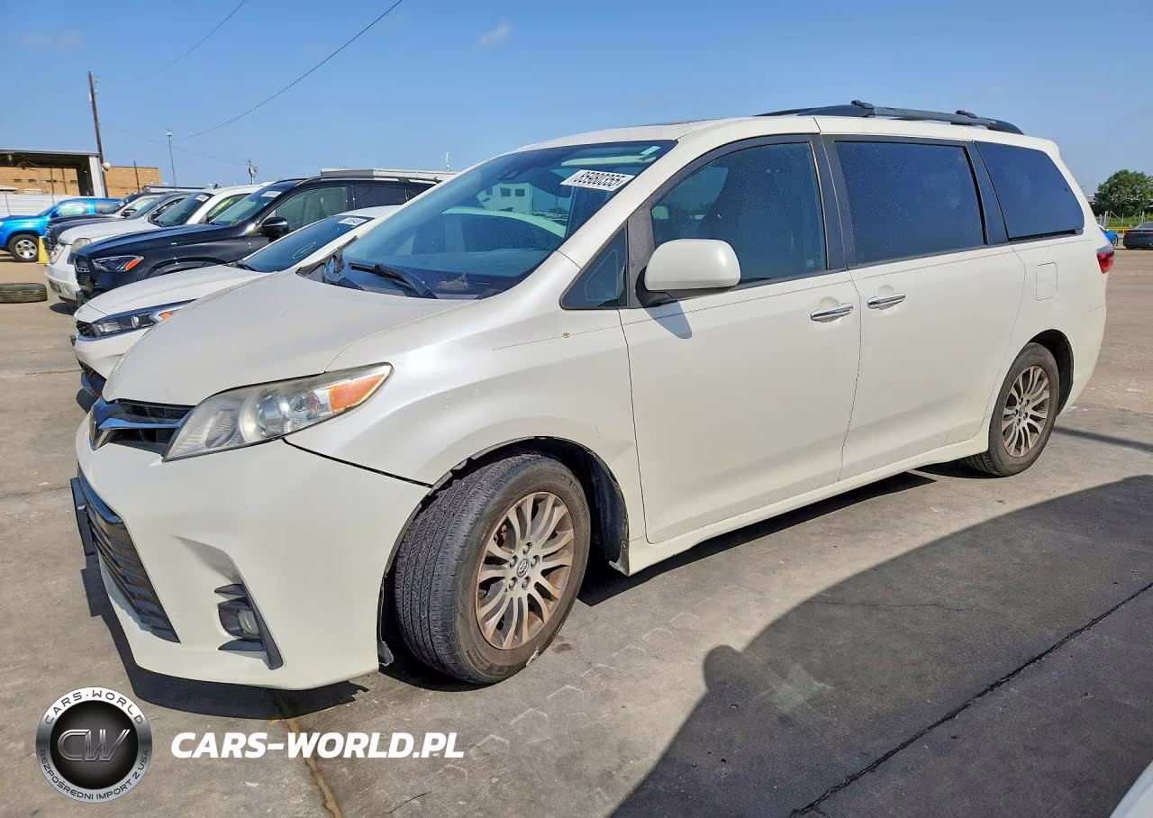 2020 Toyota Sienna Xle Premium 8-Passenger