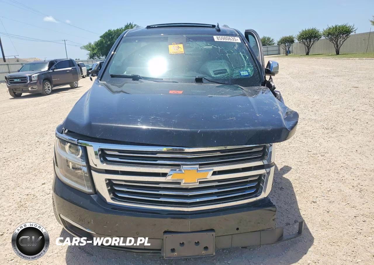 2017 Chevrolet Tahoe C1500 Premier VIN:1GNSCCKC9HR237030 - 5