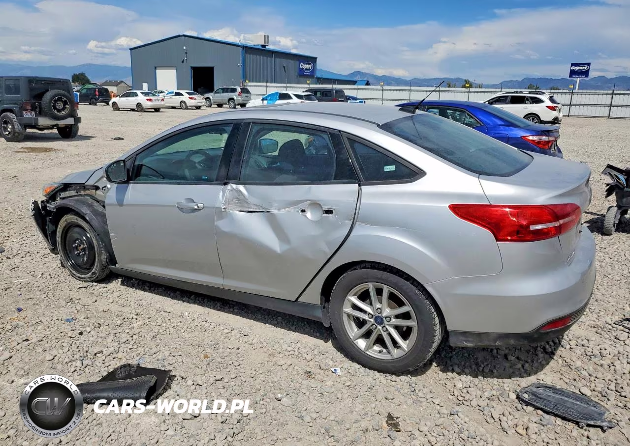 2016 Ford Focus Se VIN:1FADP3F21GL272465 - 2