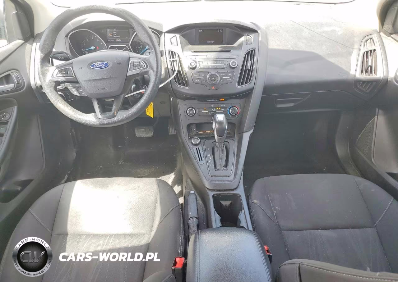 2016 Ford Focus Se VIN:1FADP3F21GL272465 - 8