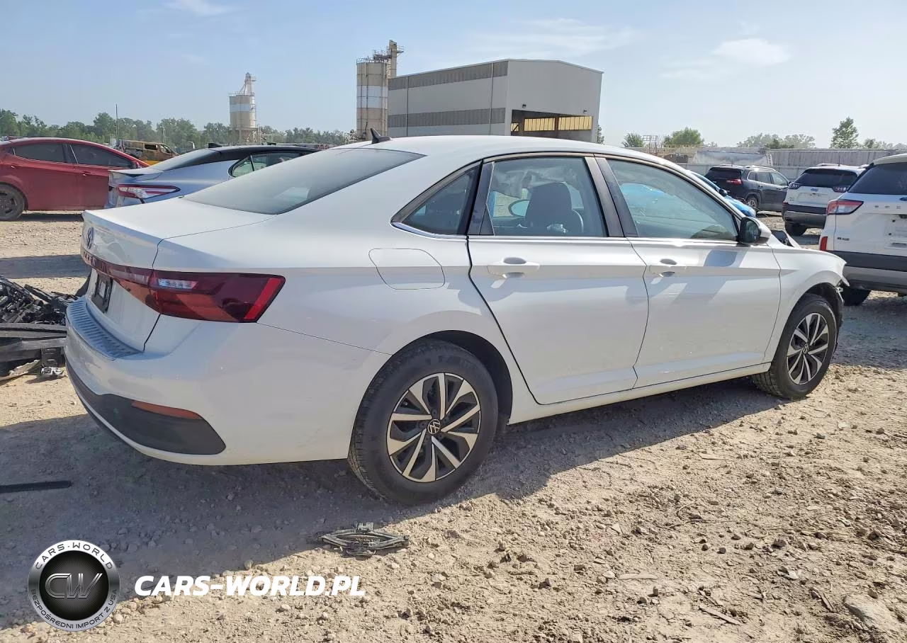 2025 Volkswagen Jetta S VIN:3VW5X7BU4SM109651 - 3