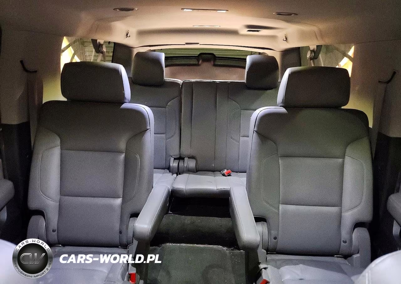 2015 Chevrolet Suburban VIN:1GNSCJKC4FR183508 - 10
