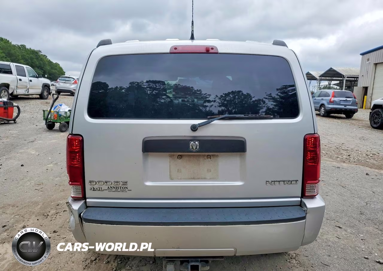 2011 Dodge Nitro Heat VIN:1D4PT4GXXBW500685 - 6