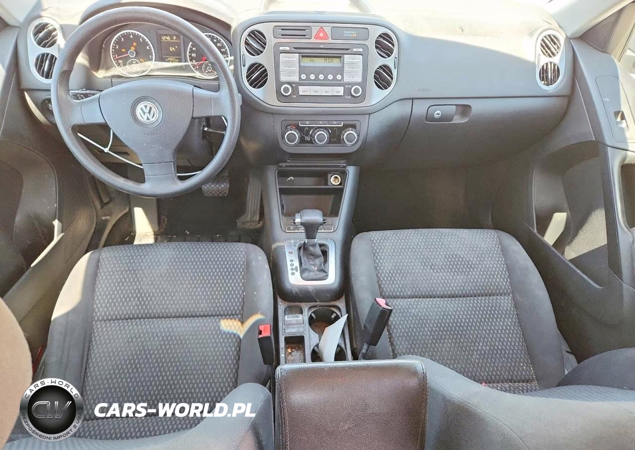 2010 Volkswagen Tiguan Se VIN:WVGBV7AX6AW523838 - 8
