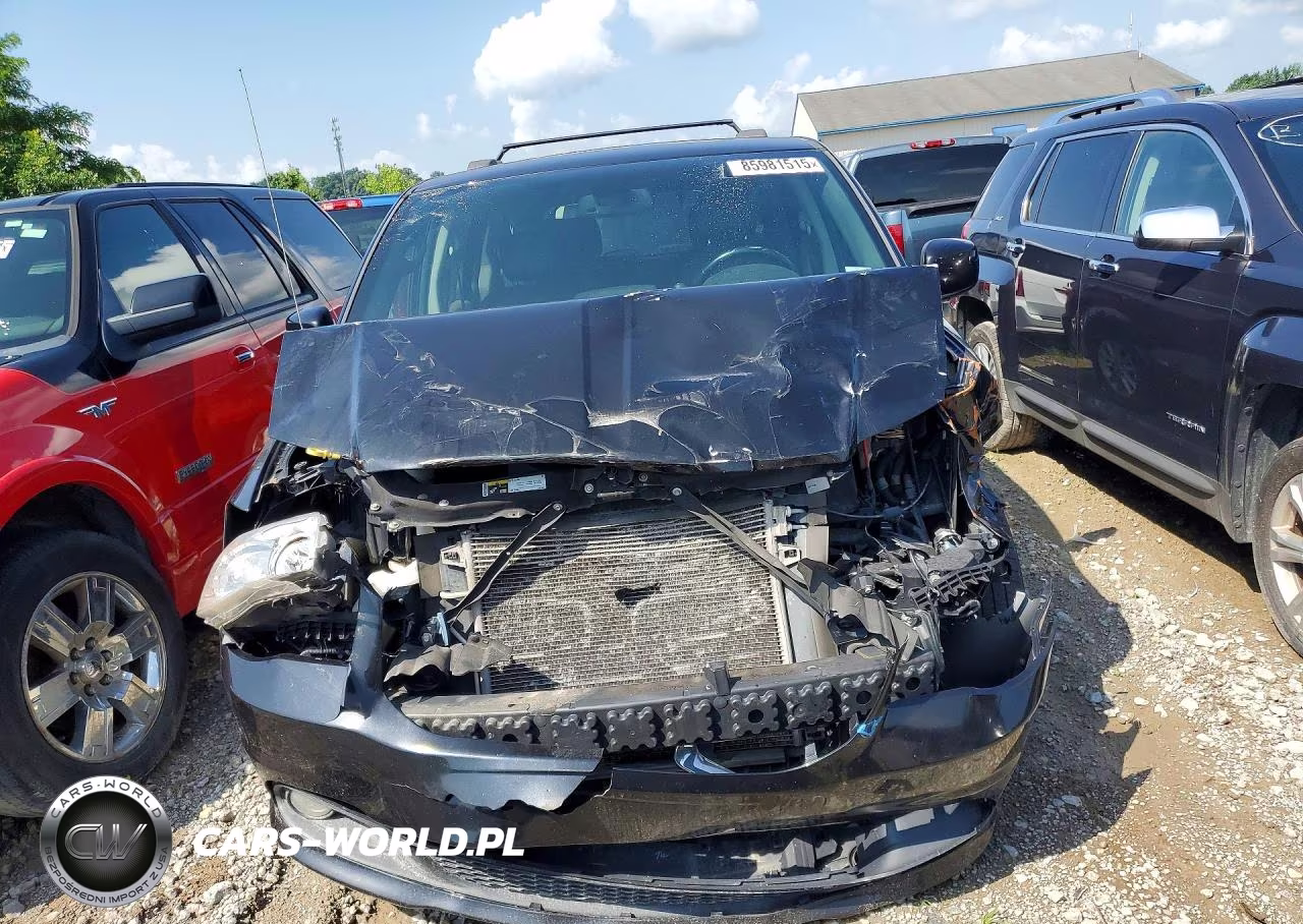 2019 Dodge Grand Caravan Sxt VIN:2C4RDGCG1KR595737 - 5