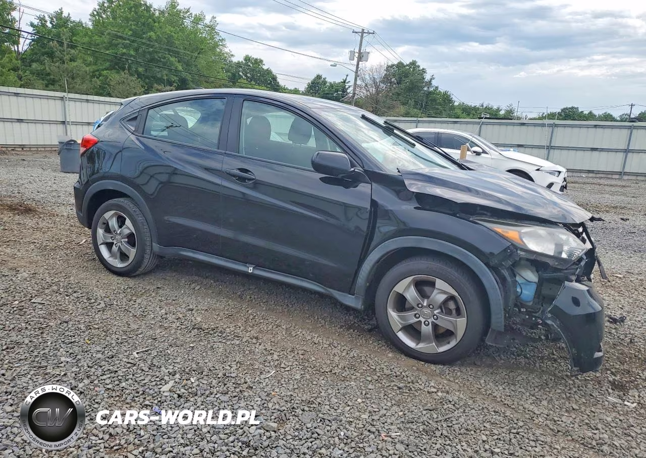 2018 Honda Hr-V Lx VIN:3CZRU5H33JM711272 - 4