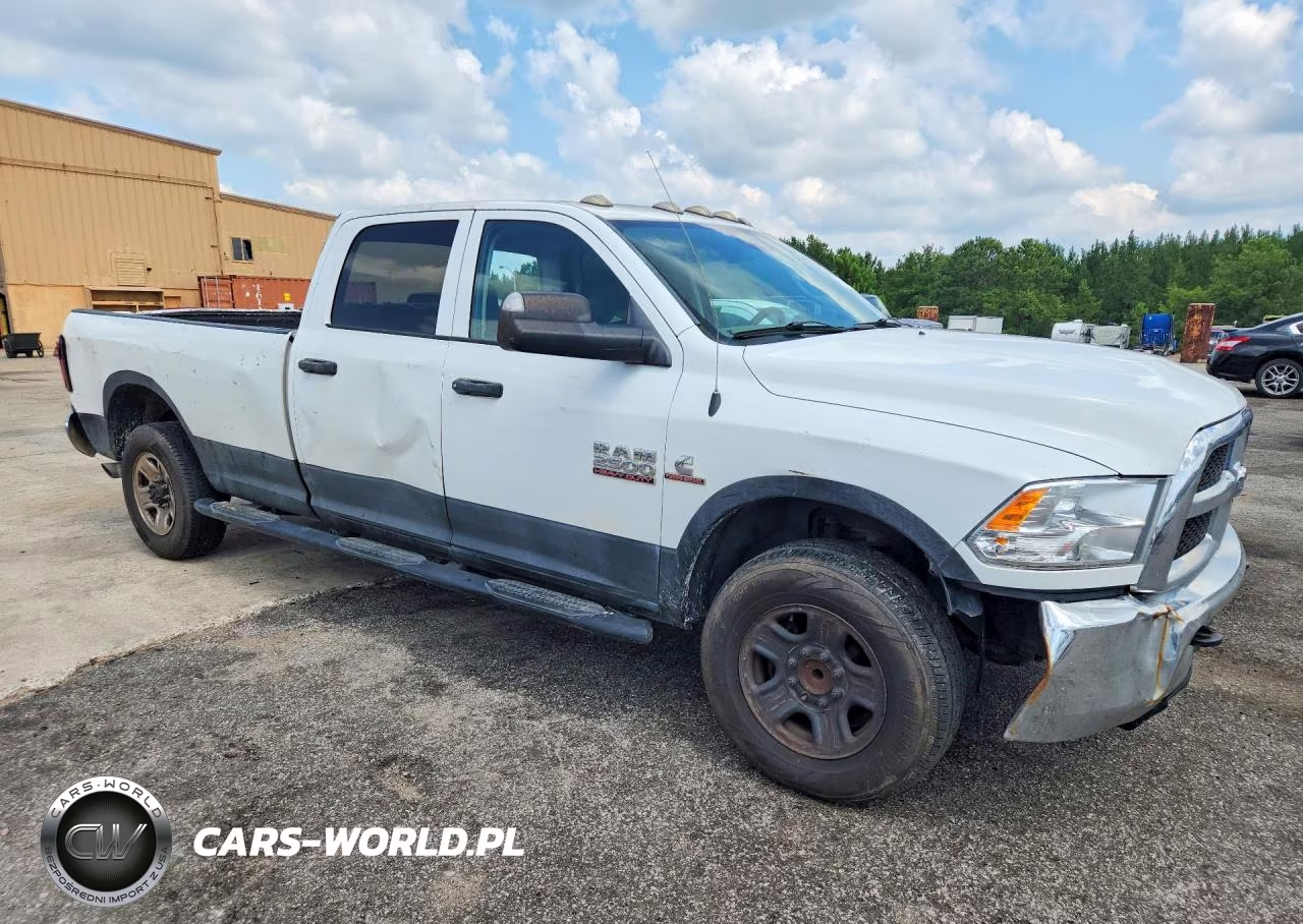 2018 Ram 2500 St VIN:3C6UR4HL4JG104895 - 4