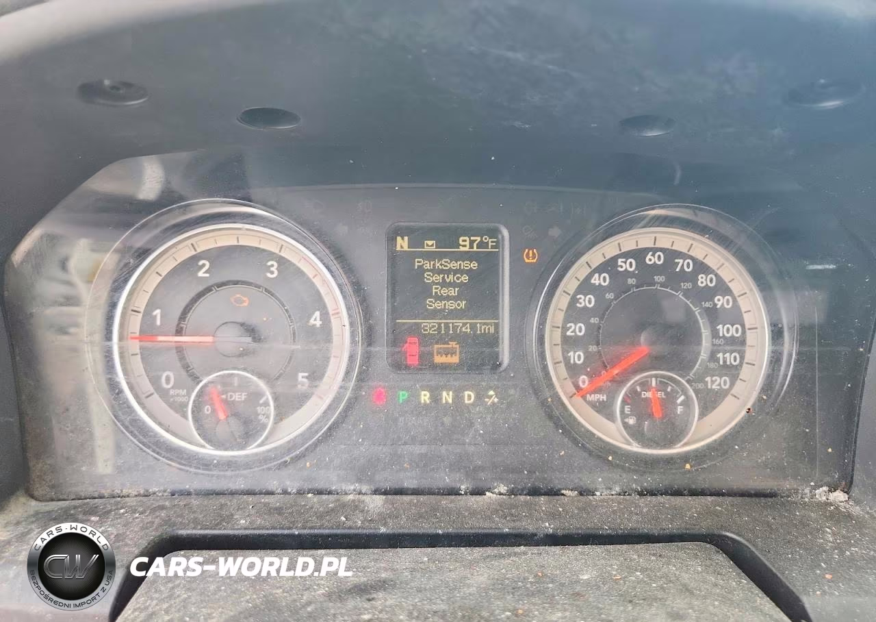 2018 Ram 2500 St VIN:3C6UR4HL4JG104895 - 9