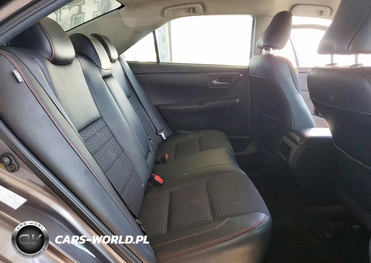 2015 Toyota Camry Se VIN:4T1BF1FK1FU954131 - 10