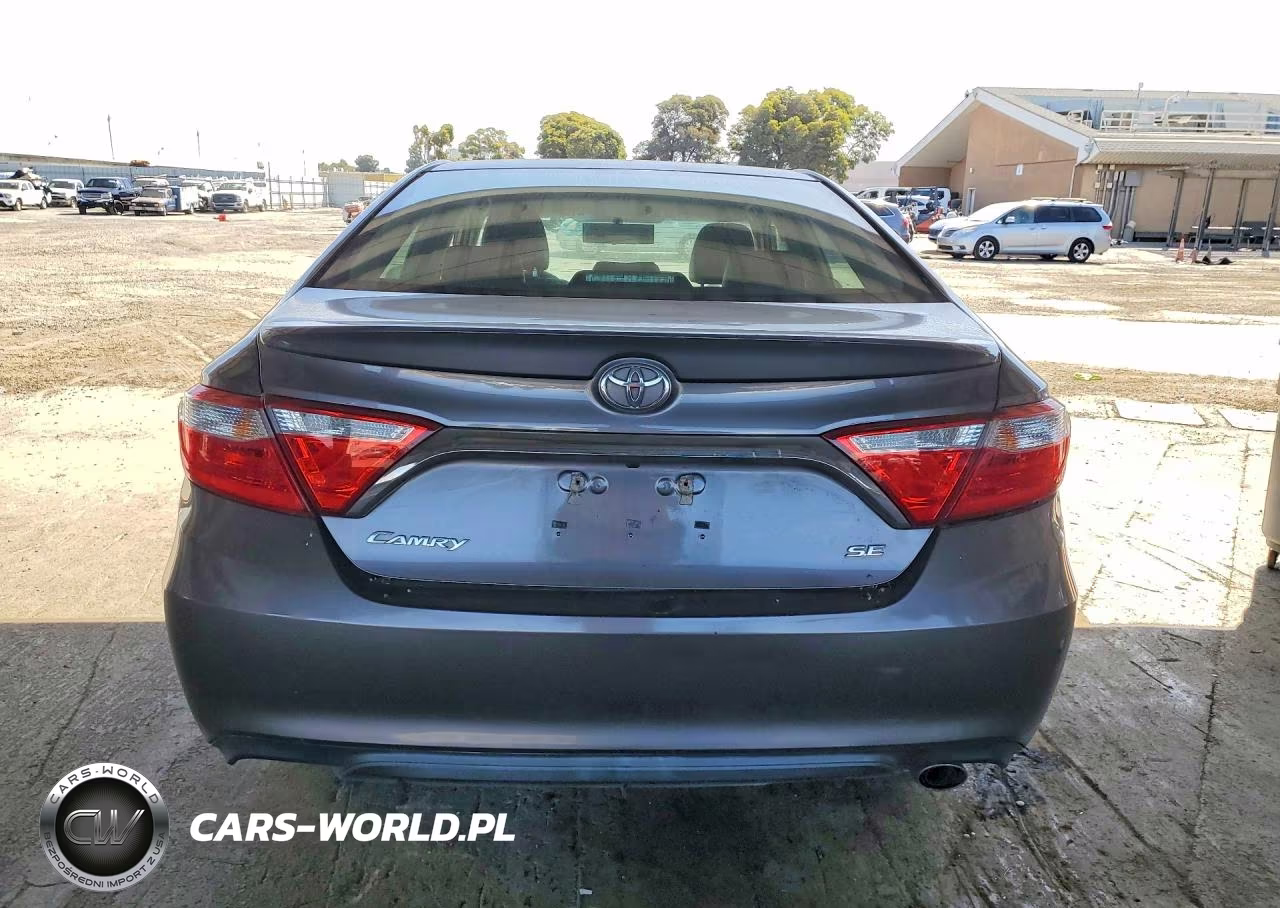 2015 Toyota Camry Se VIN:4T1BF1FK1FU954131 - 6