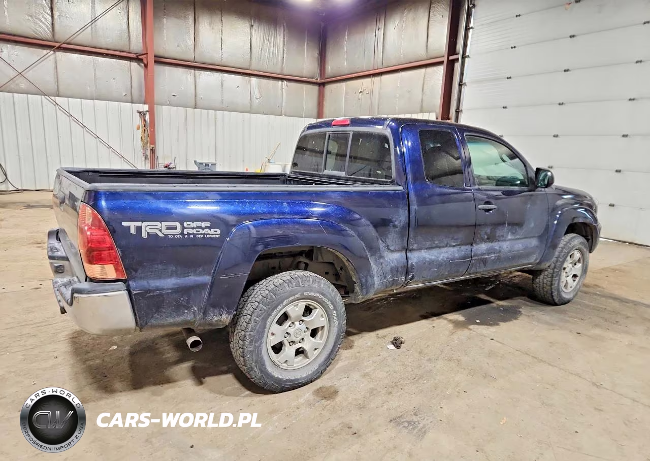 2013 Toyota Tacoma V6 VIN:5TFUU4EN0DX056910 - 3