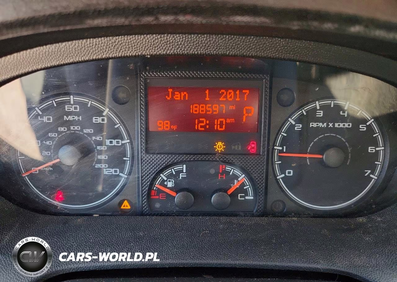 2018 Ram Promaster 1500 1500 Standard VIN:3C6TRVAG9JE156002 - 9