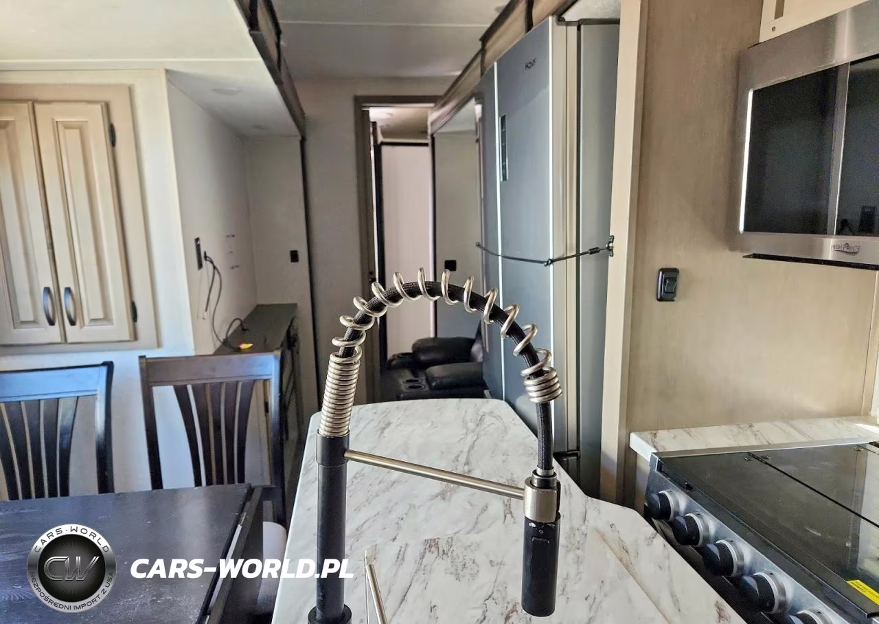 2021 Forest River Chaparral Camper VIN:5ZT3CH2B1MA326258 - 6