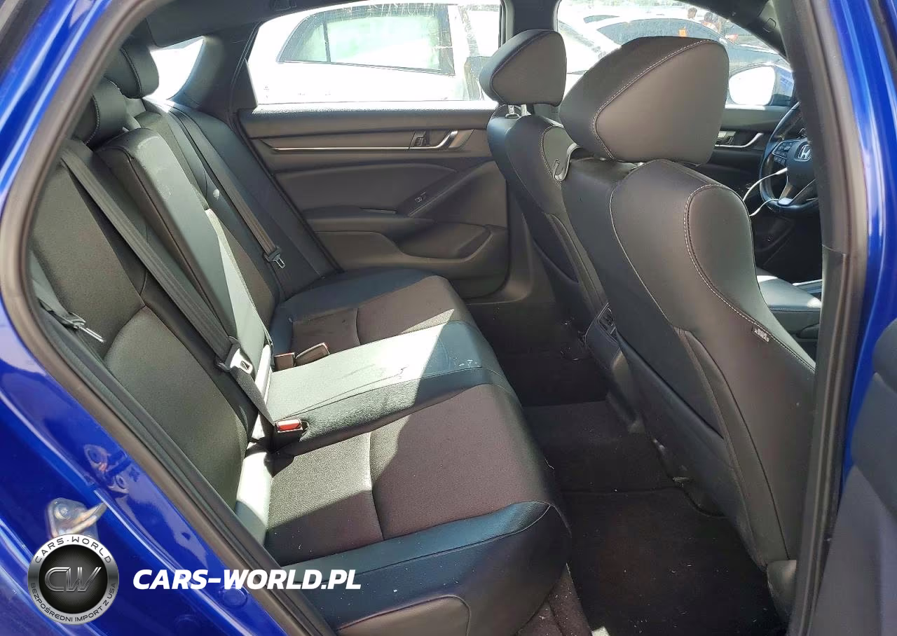 2018 Honda Accord Sport VIN:1HGCV2F30JA037008 - 10