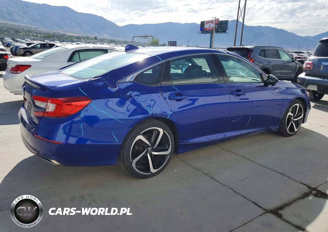 2018 Honda Accord Sport VIN:1HGCV2F30JA037008 - 3