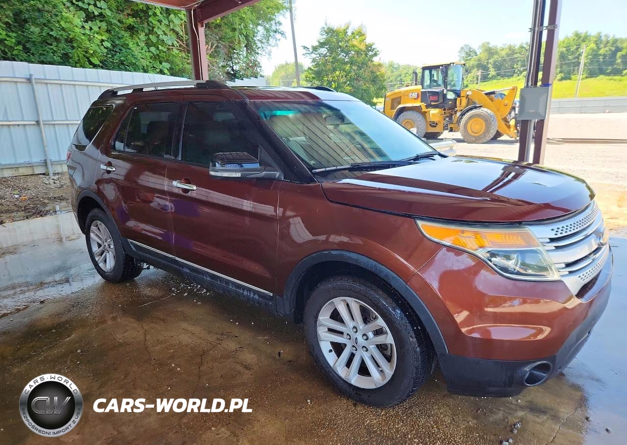 2015 Ford Explorer Xlt VIN:1FM5K7D83FGA83038 - 4