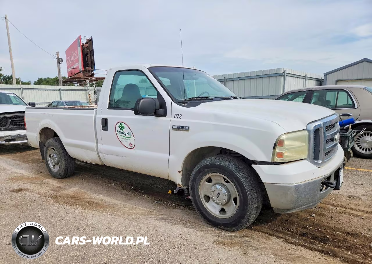2007 Ford F250 Super Duty VIN:1FTNF20517EB11990 - 4