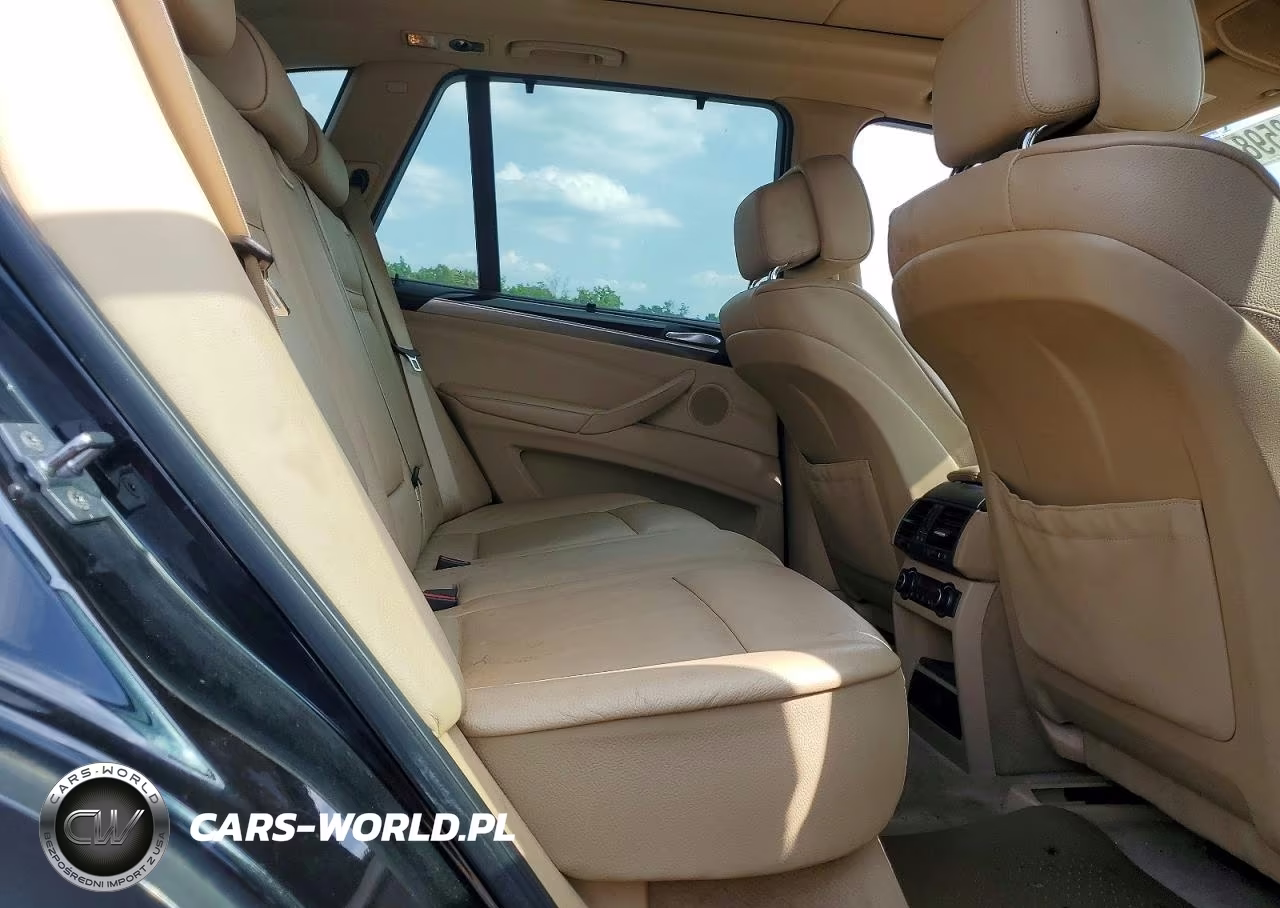 2011 BMW X5 xDrive35I VIN:5UXZV4C50BL408702 - 11