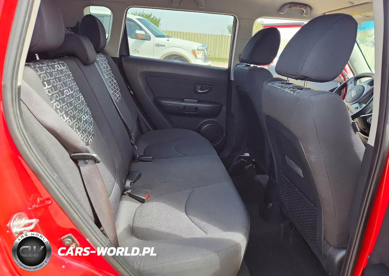 2011 Kia Soul + VIN:KNDJT2A23B7285178 - 11