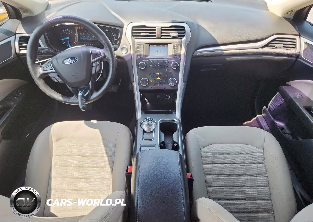 2020 Ford Fusion S VIN:3FA6P0G74LR245158 - 8