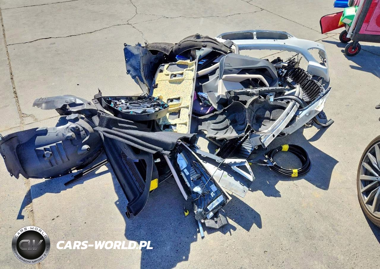 2021 BMW 228Xi VIN:WBA73AK00M7G52204 - 12