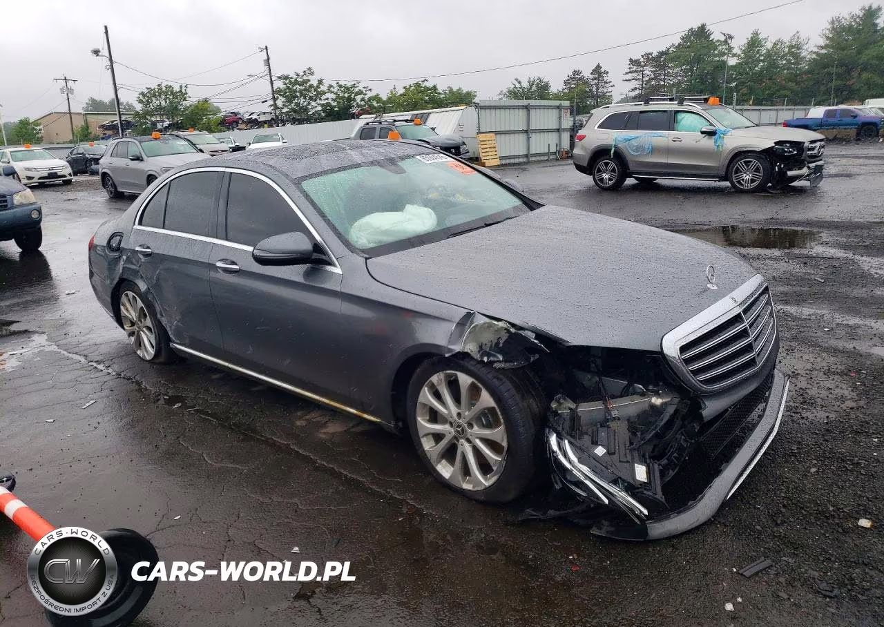 2020 Mercedes-Benz E 350 4Matic VIN:WDDZF8EB0LA711796 - 4