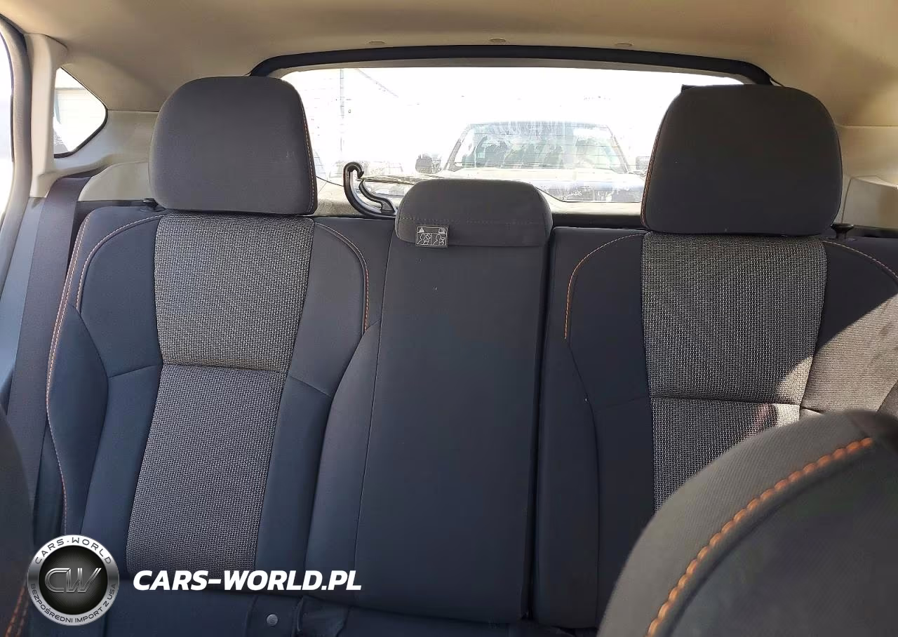 2018 Subaru Crosstrek Premium VIN:JF2GTABC4J9310430 - 10