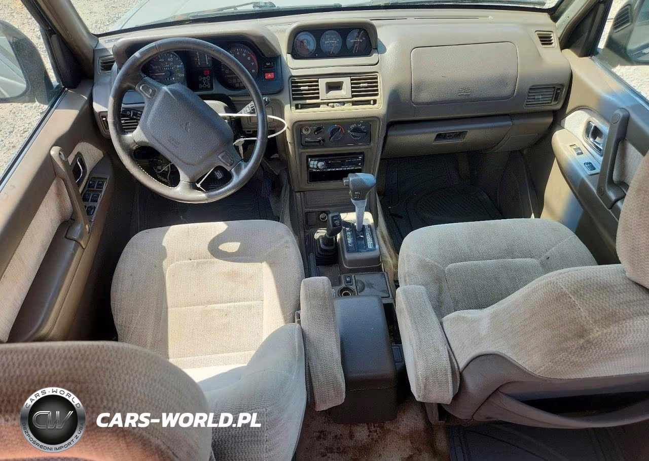 1996 Mitsubishi Montero VIN:JA4MR41H6TJ001293 - 8