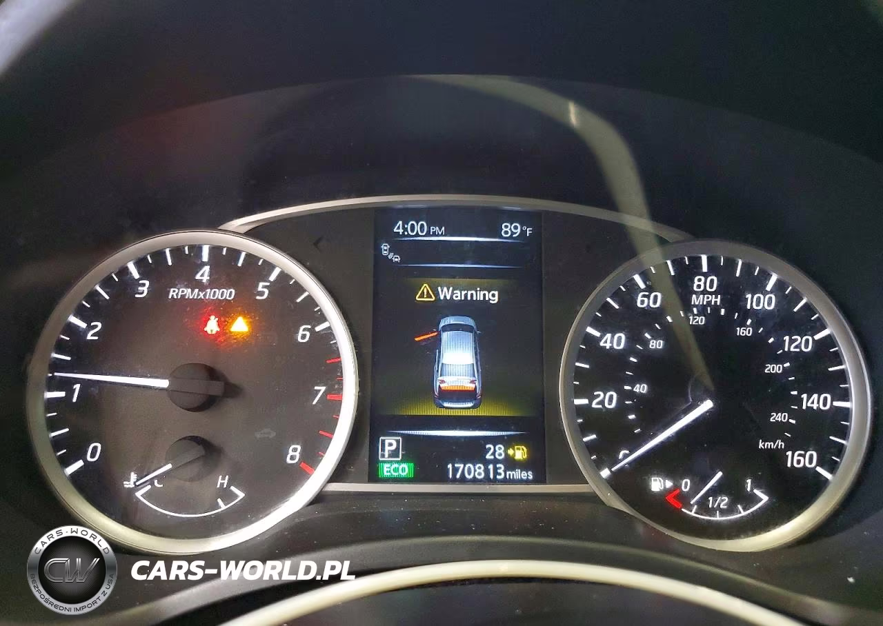 2017 Nissan Sentra Sr Turbo VIN:3N1CB7AP8HY361038 - 9