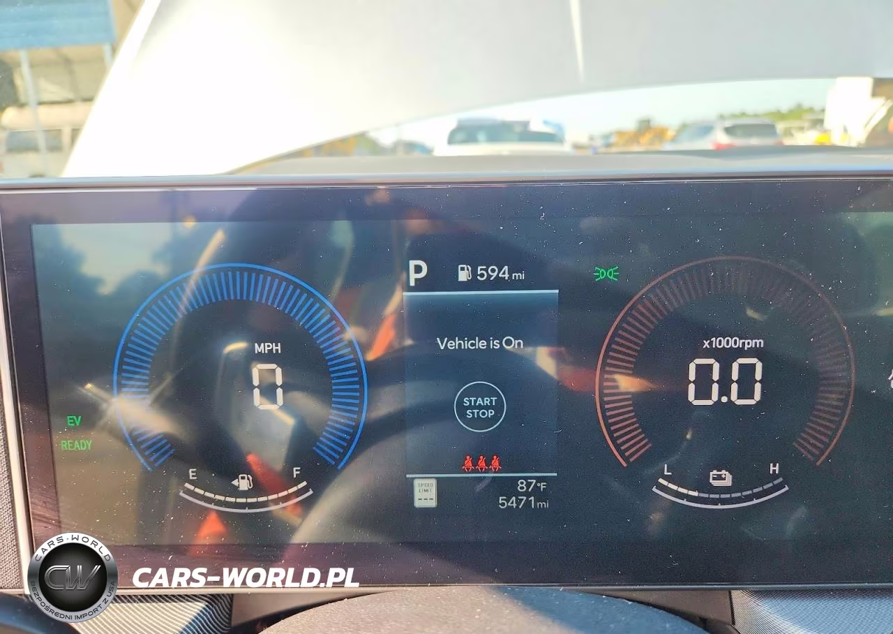 2026 Hyundai Sonata Hybrid Blue VIN:KMHL24JJ6TA158021 - 9