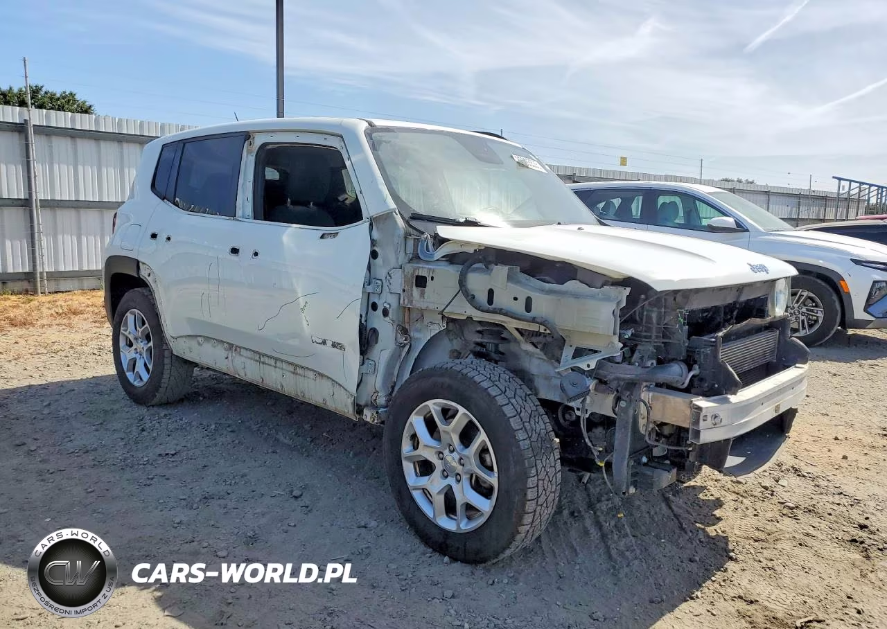 2016 Jeep Renegade Latitude VIN:ZACCJBBT6GPD60715 - 4