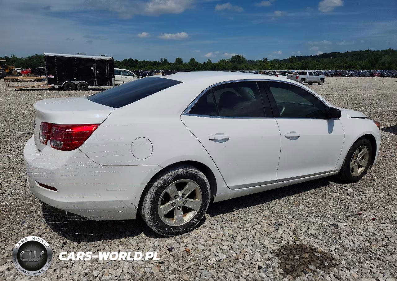 2013 Chevrolet Malibu Ls VIN:1G11B5SA4DF352396 - 3
