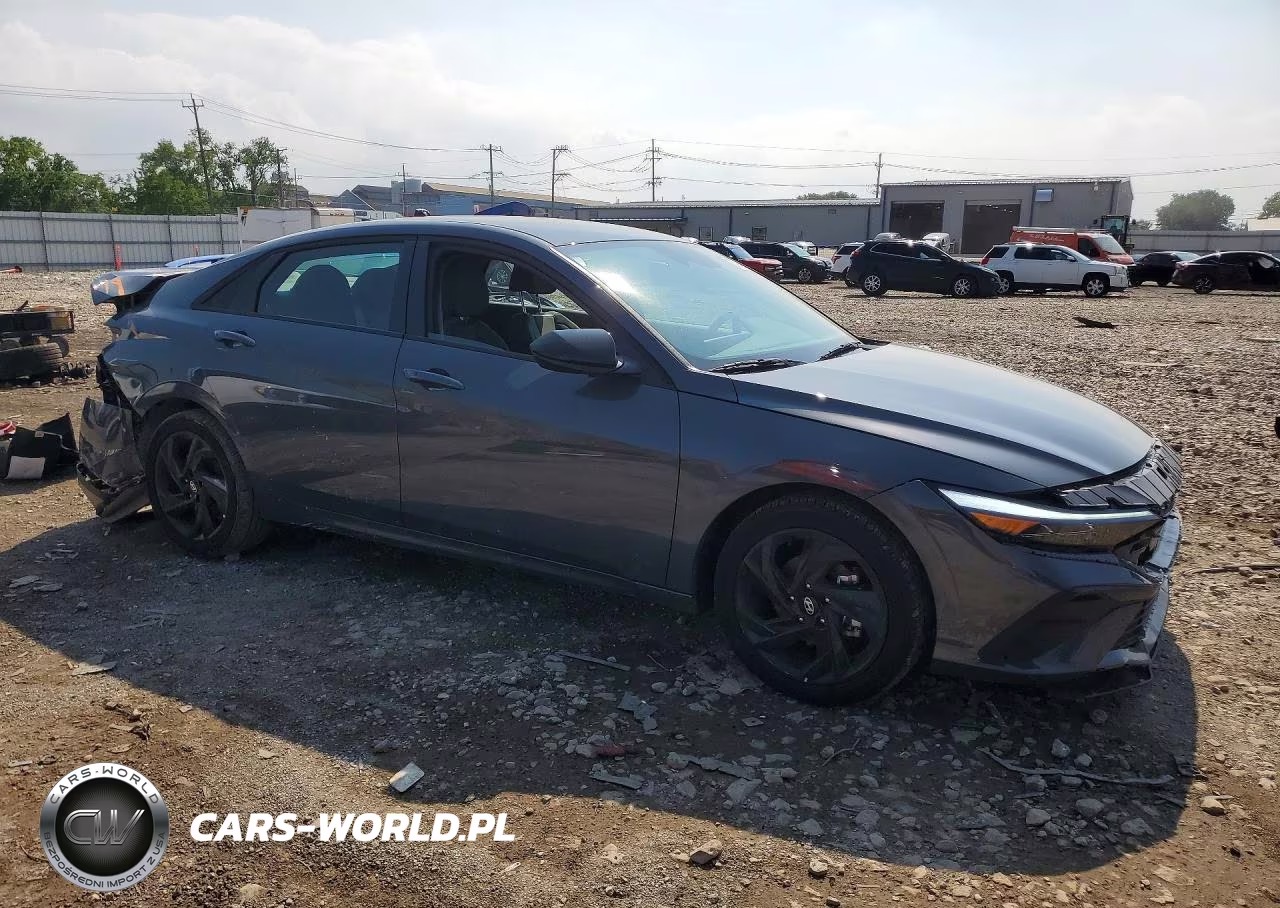 2026 Hyundai Elantra Sel Sport VIN:KMHLM4DG9TU160290 - 4
