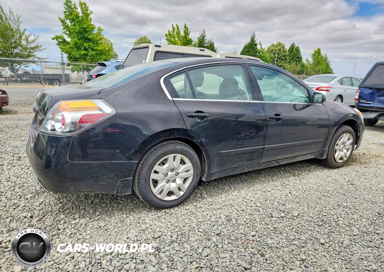 2011 Nissan Altima 2.5 VIN:1N4AL2AP3BN412279 - 3