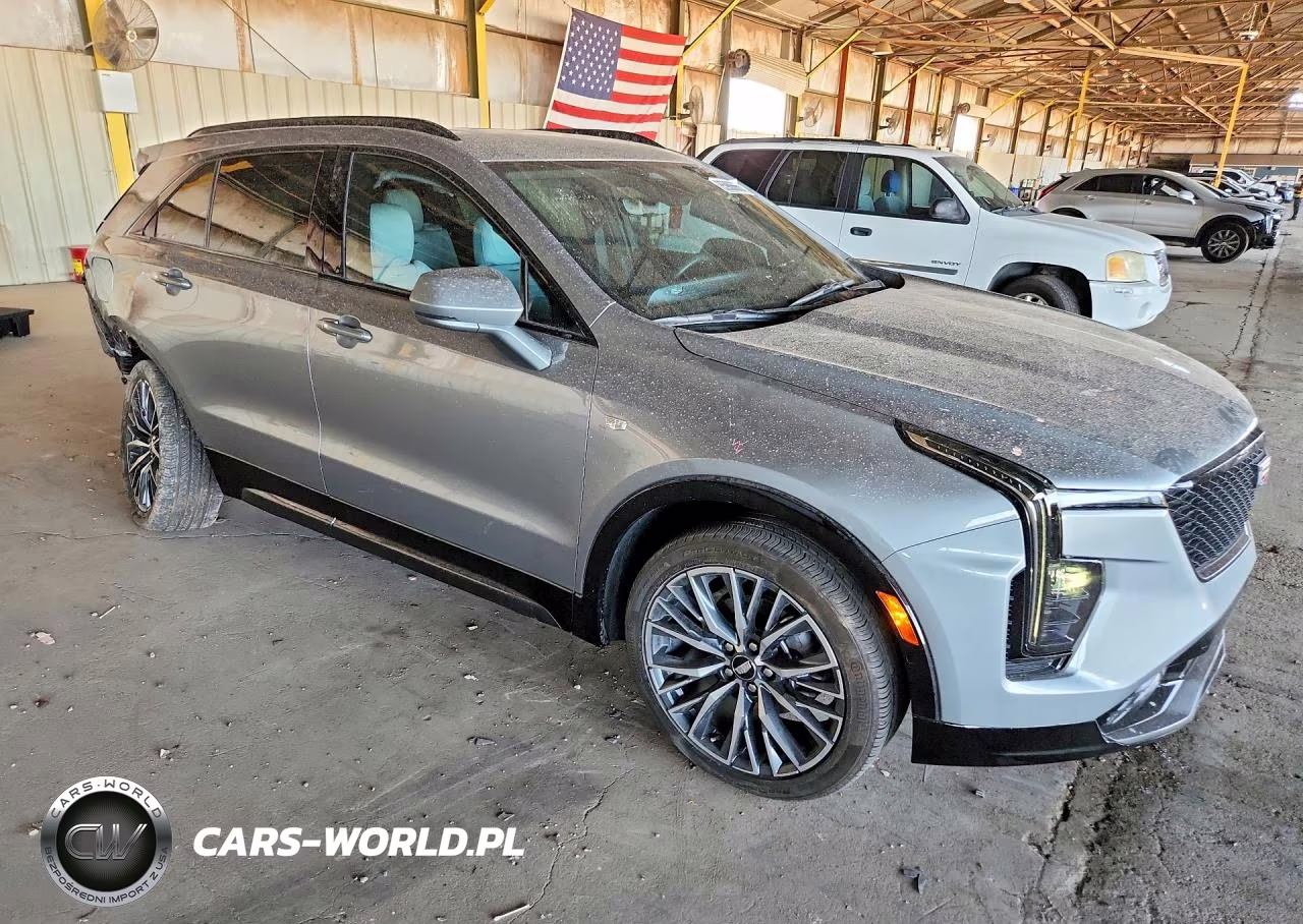 2024 Cadillac Xt4 Sport VIN:1GYFZER4XRF215652 - 4