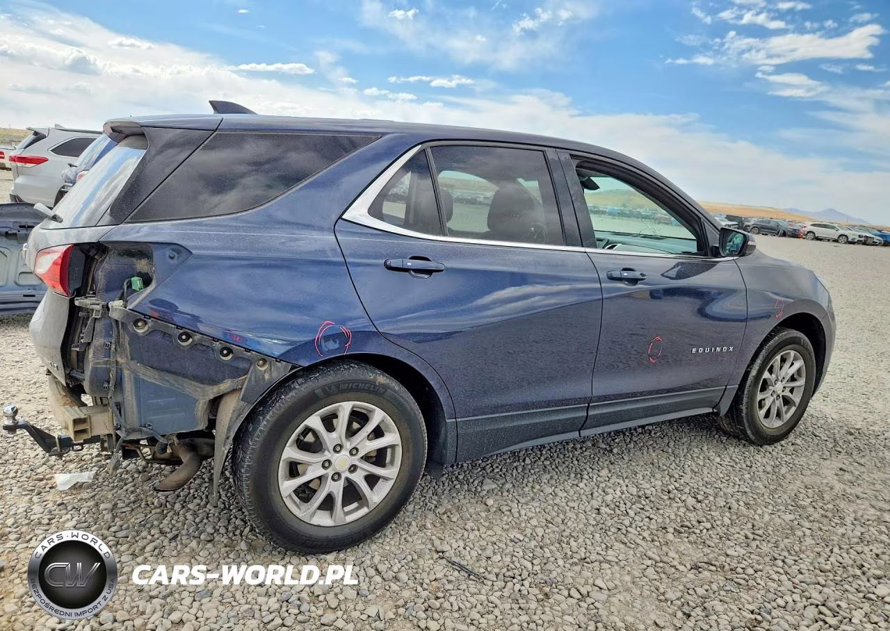 2018 Chevrolet Equinox Lt VIN:3GNAXSEV0JS516635 - 3