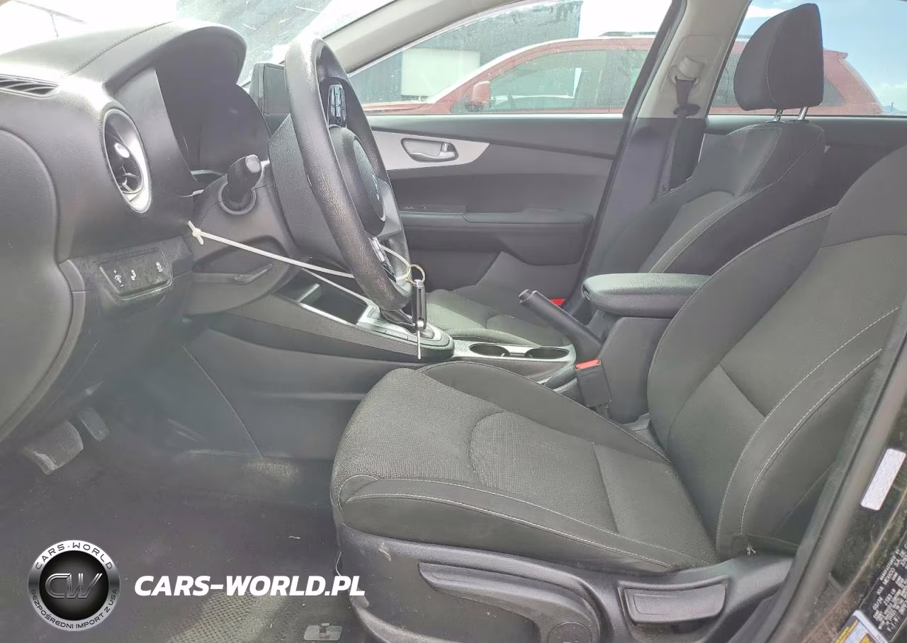 2024 Kia Forte Lxs VIN:3KPF24AD3RE769352 - 7