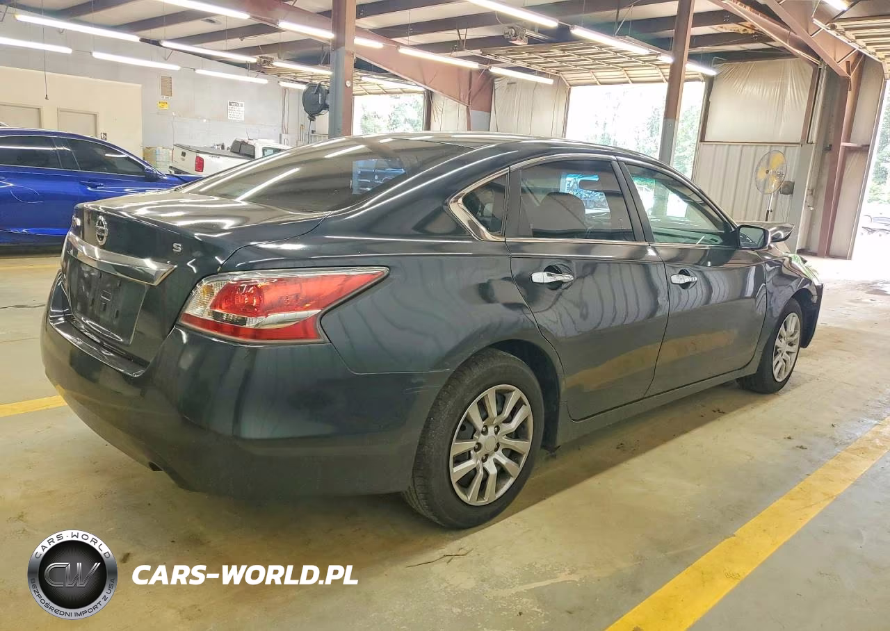 2015 Nissan Altima 2.5 S VIN:1N4AL3AP1FN876635 - 3