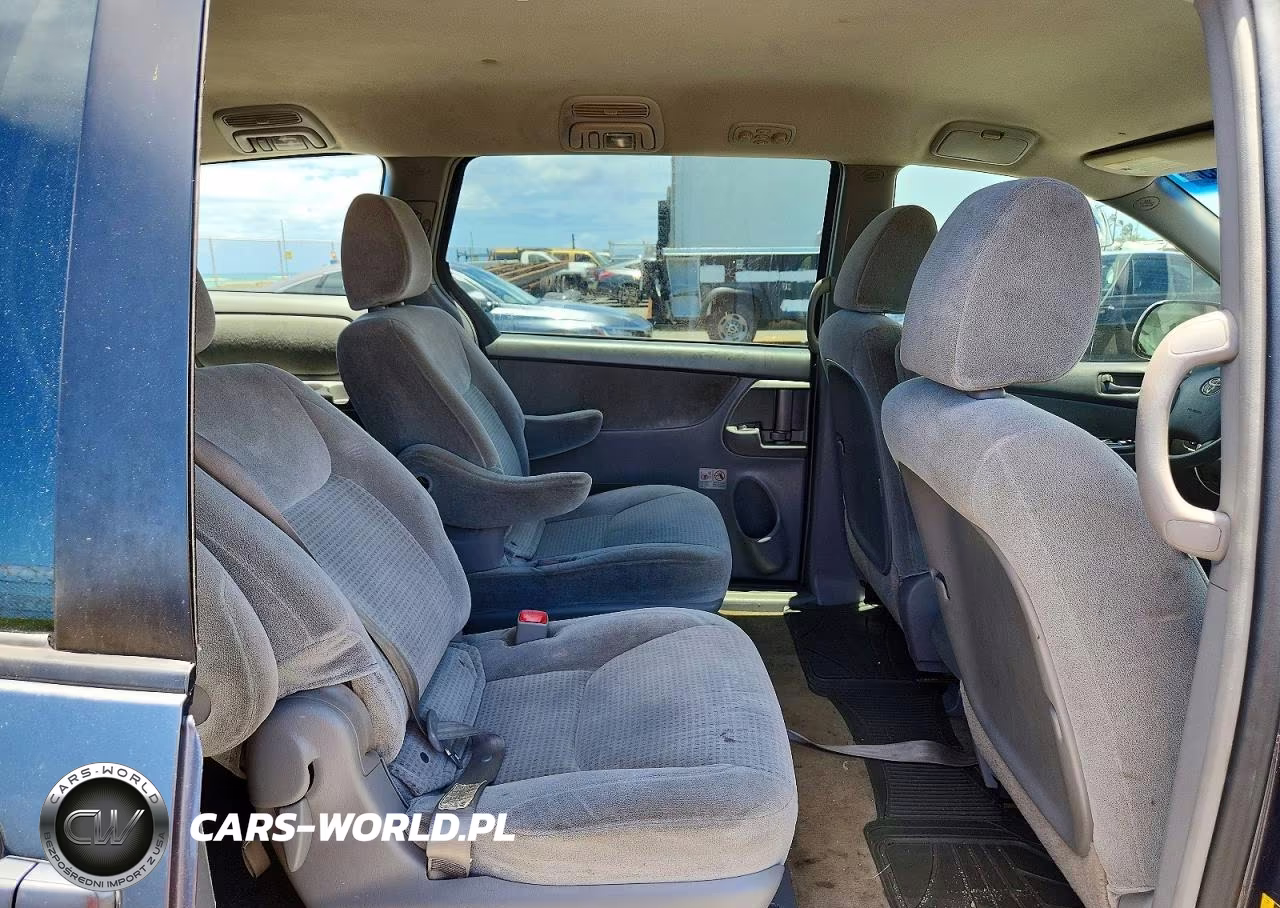 2010 Toyota Sienna Ce 7-Passenger VIN:5TDKK4CC3AS325577 - 11