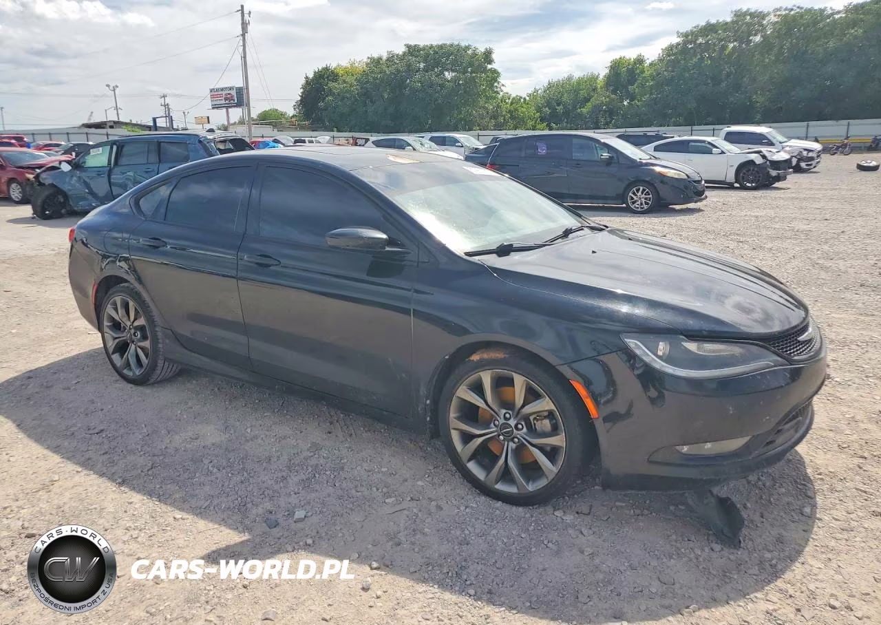2015 Chrysler 200 S VIN:1C3CCCDG3FN583256 - 4