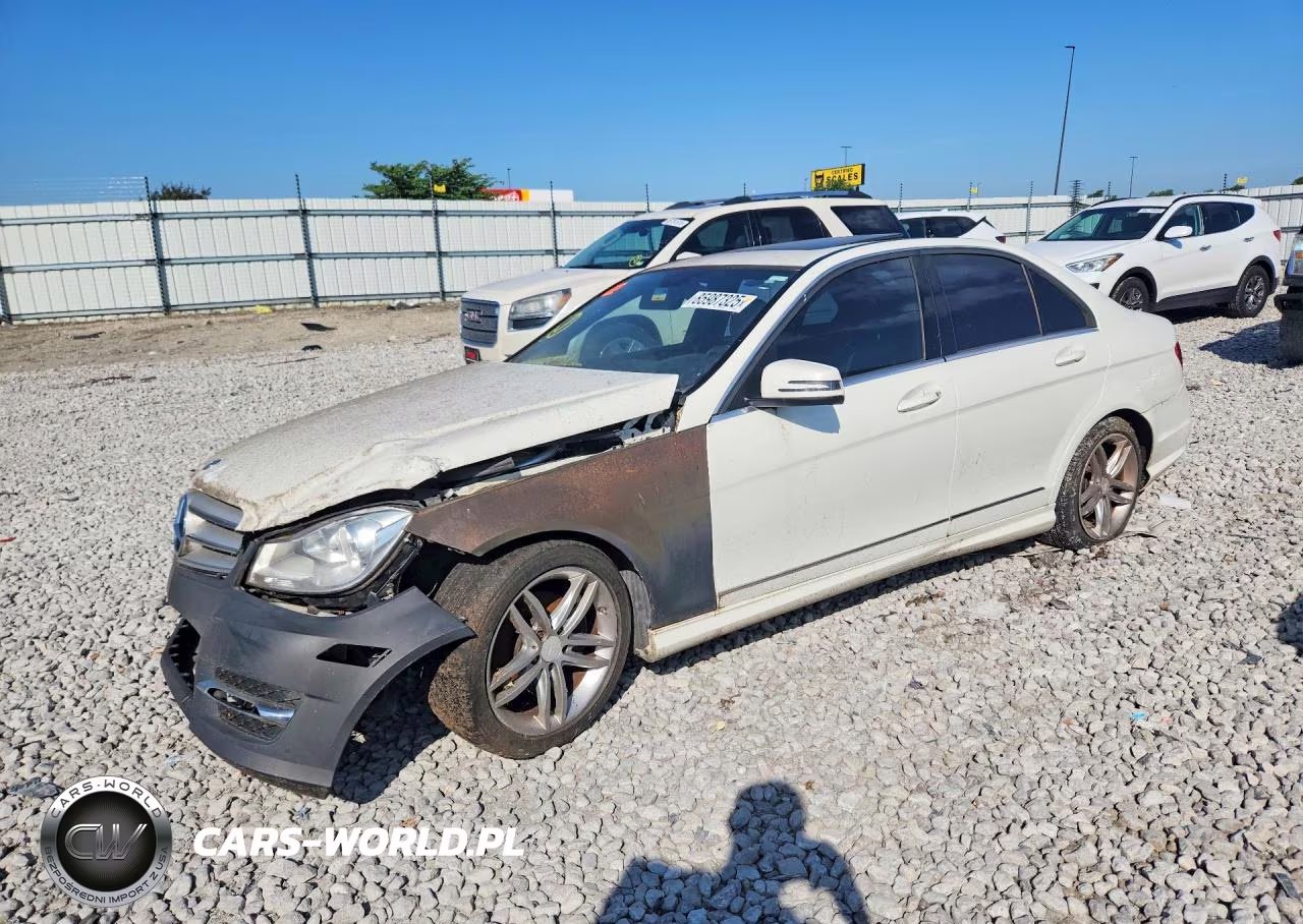 2012 Mercedes-Benz C 300 4Matic – zdjęcie 1 z 12